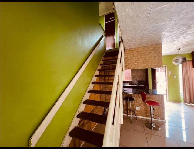 3 BEDROOM APARTMENT FOR SALE IN SILVERTON